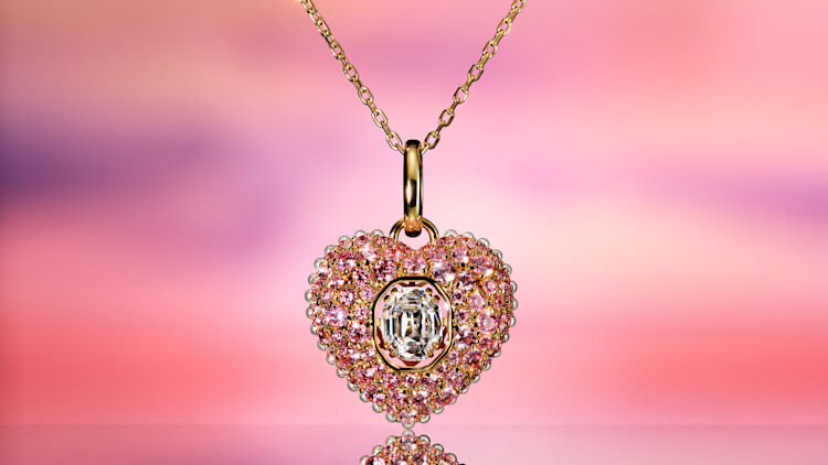 Valentines necklace deals